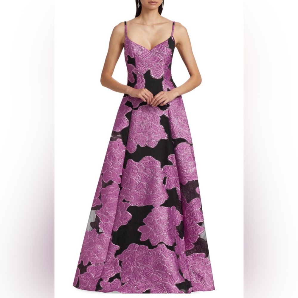 Monique Lhuillier Mariele Gown